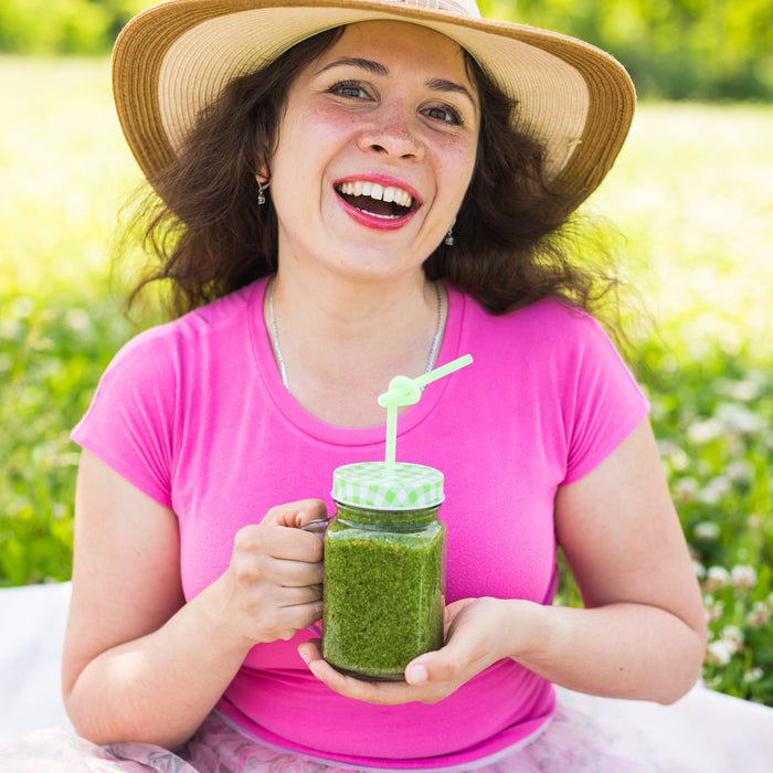 12 Surprising Benefits of Adding Super Greens Powder to Your Daily Routine