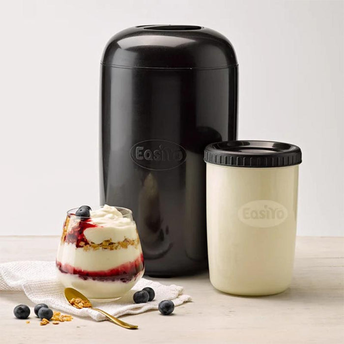 EasiYo Black Yoghurt Maker