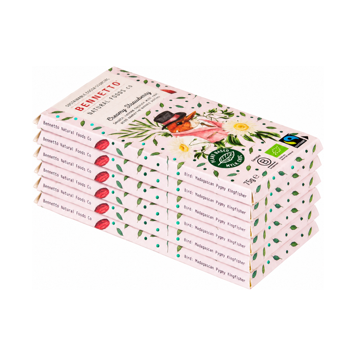 Bennetto Creamy Strawberry Mylk Chocolate 75g, 6 bars on white